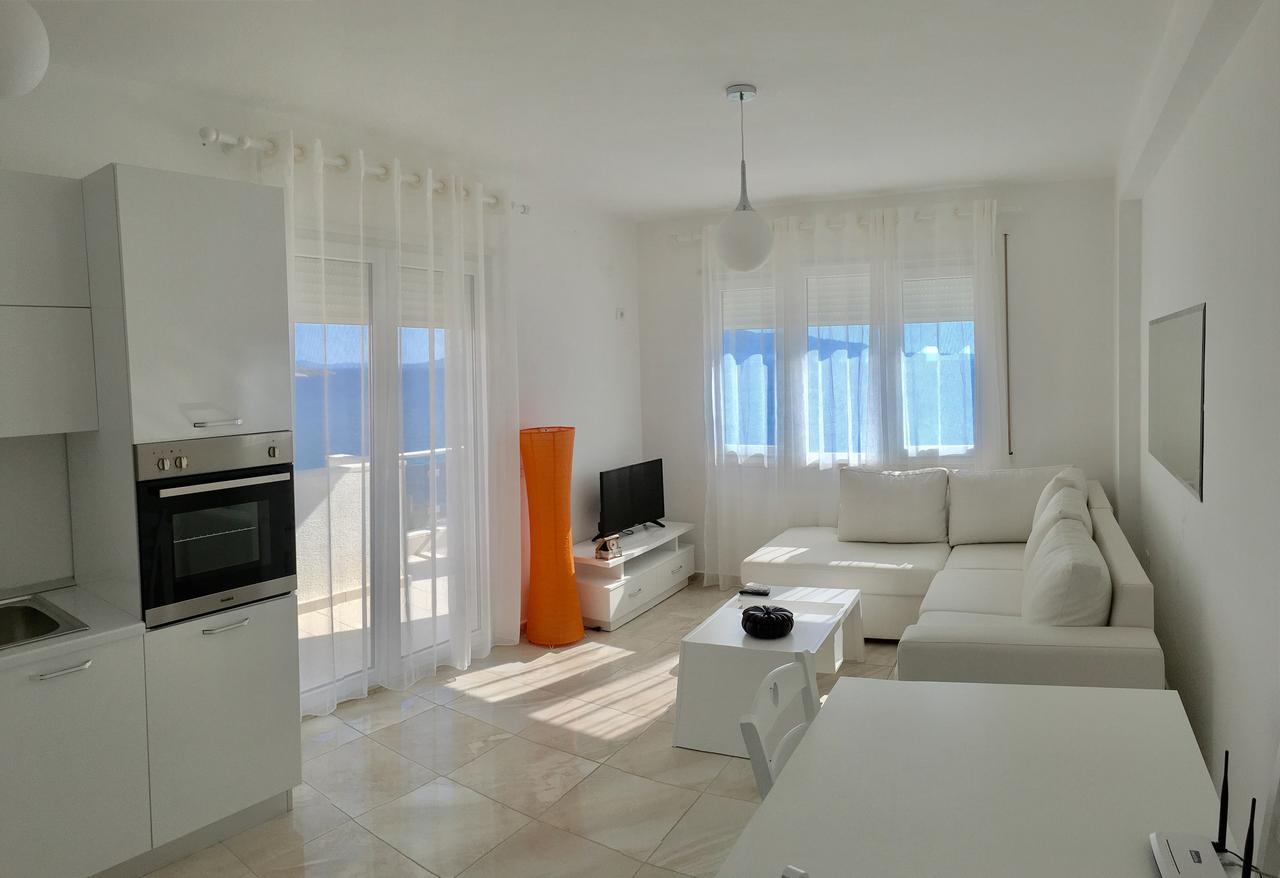 White Appartamento Sarandë